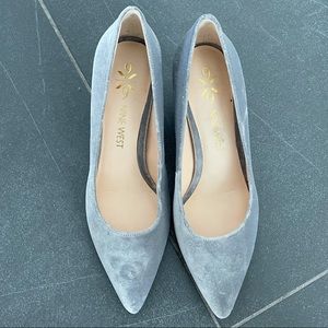 Nine West grey velvet heels 8